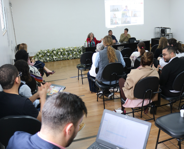 Atividades acad�micas do projeto RELAFRI s�o realizadas na Univ�s